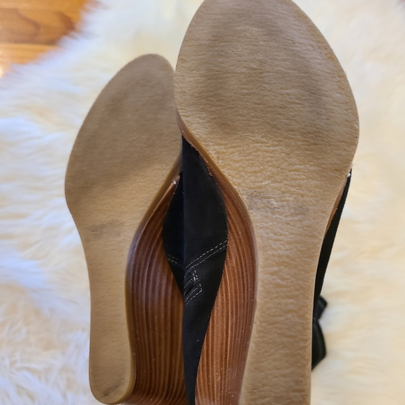 Suade Boots - Picture 6 of 9